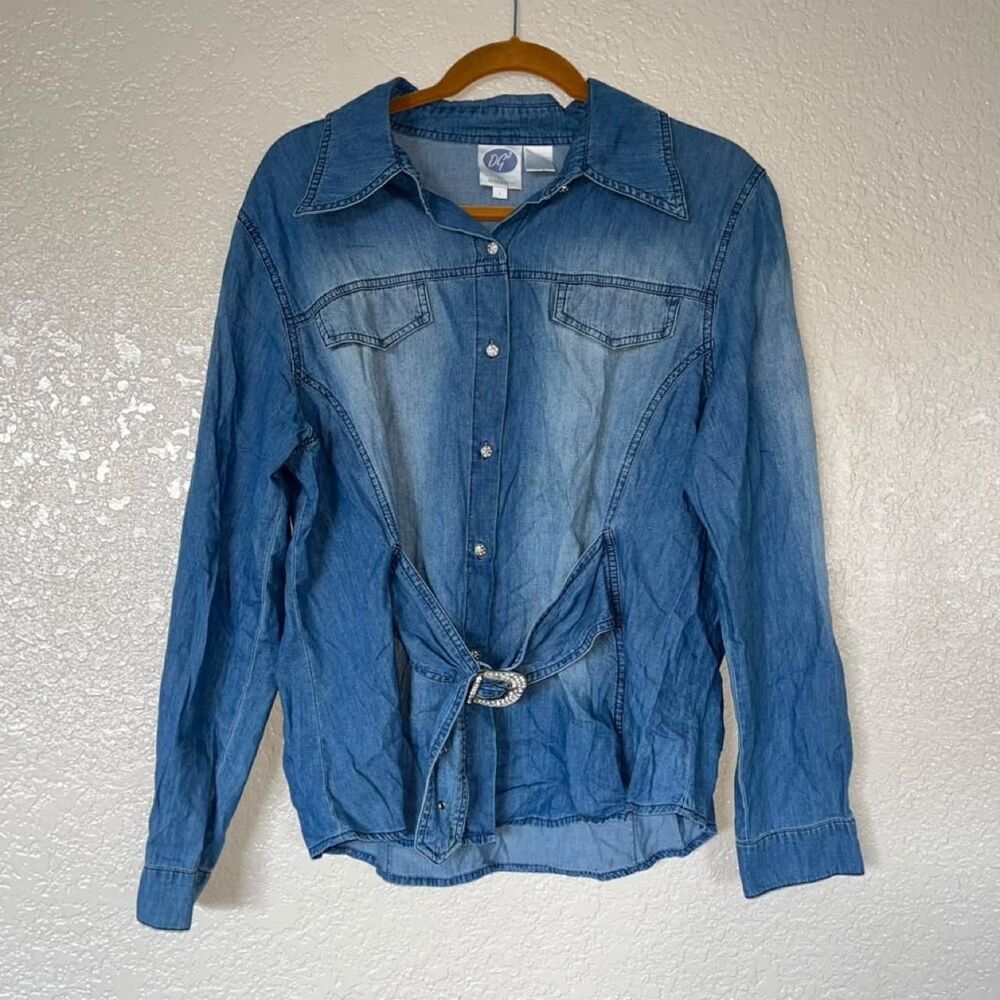 Women's Blue Shirt